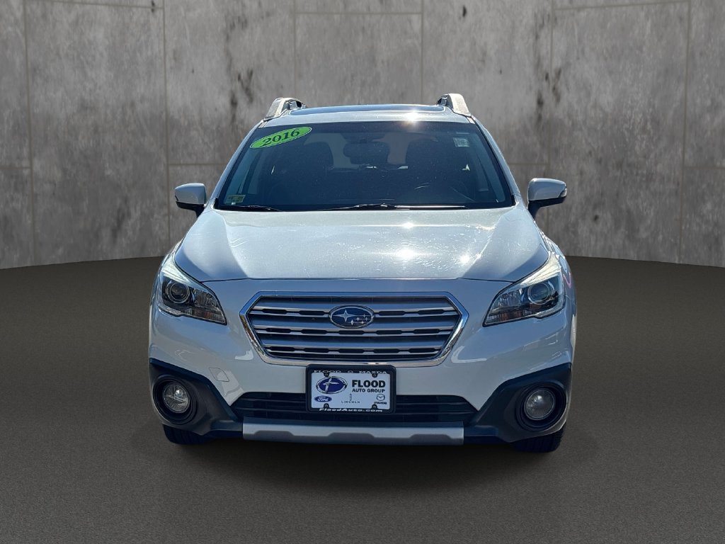 Used 2016 Subaru Outback 2.5i Limited AWD/4WD image 8