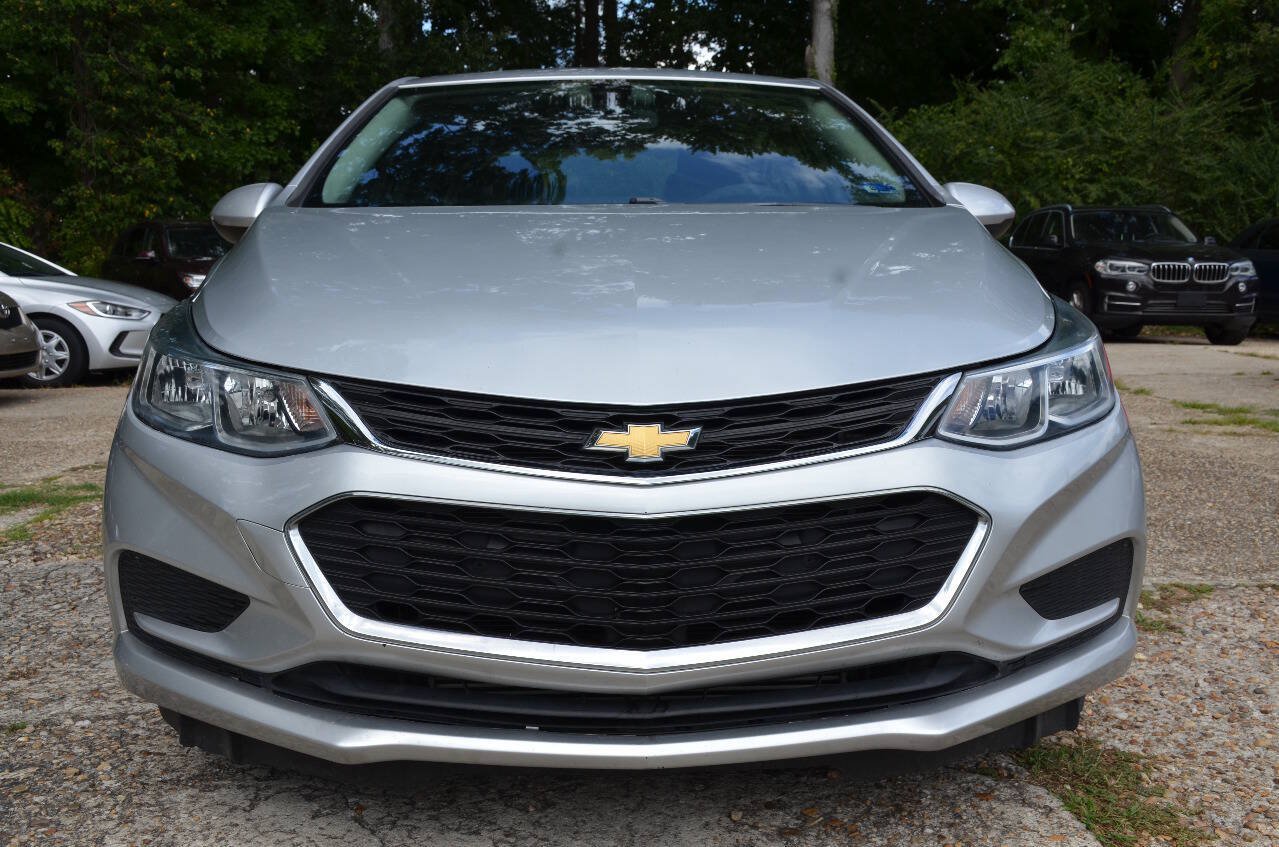 Used 2018 Chevrolet Cruze LS FWD image 3