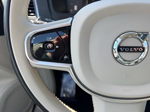 Used 2019 Volvo XC90 T5 Momentum w/ Protection Package Premier image 51