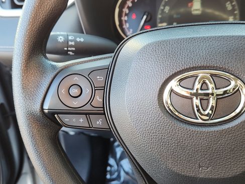 Certified 2025 Toyota RAV4 XLE image 20