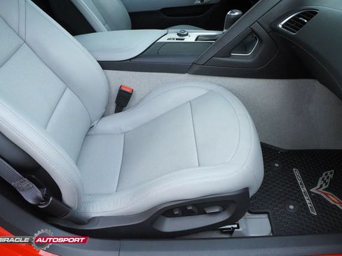 Used 2015 Chevrolet Corvette Stingray Coupe w/ 2LT Preferred Equipment Group RWD image 27