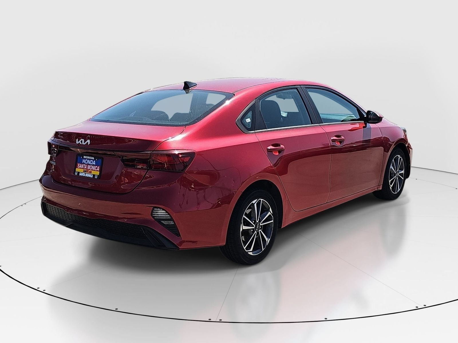 Used 2022 Kia Forte LXS FWD image 5