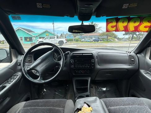 Used 2001 Ford Explorer XLT AWD/4WD image 14