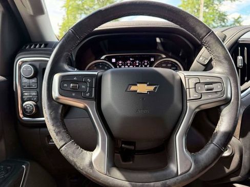 Used 2020 Chevrolet Silverado 1500 LTZ w/ LTZ Premium Package AWD/4WD image 24