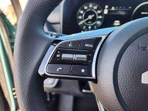 New 2026 Kia Seltos SX image 17