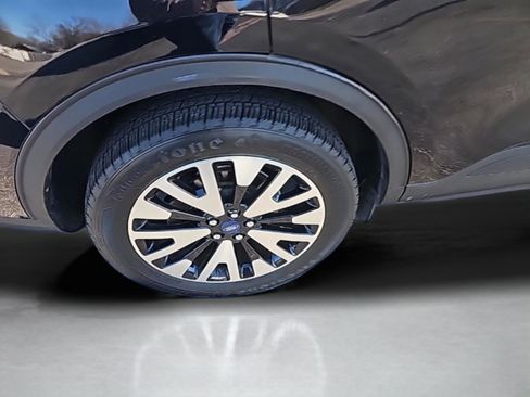 Used 2020 Ford Escape SEL image 14