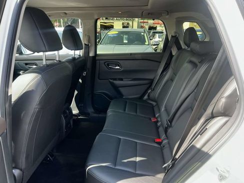 Used 2023 Nissan Rogue SL w/ SL Premium Package AWD/4WD image 11