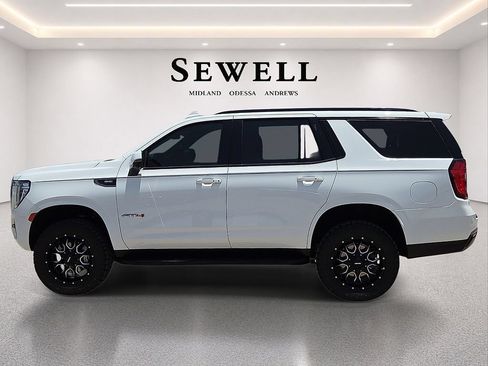 Used 2024 GMC Yukon AT4 w/ Technology Package AWD/4WD image 2