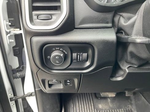 Used 2019 RAM 1500 Big Horn image 27