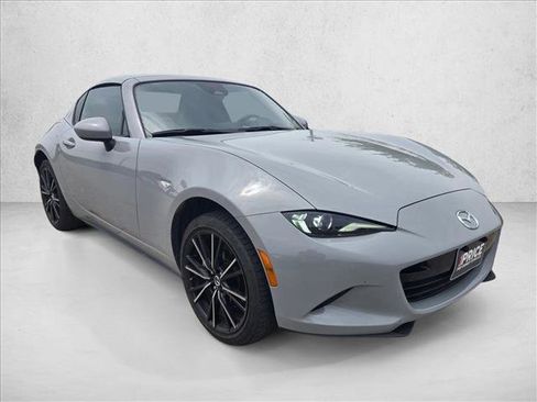 Used 2025 MAZDA MX-5 Miata RF Grand Touring RWD image 3