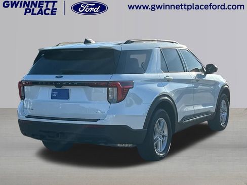 New 2025 Ford Explorer Active image 28
