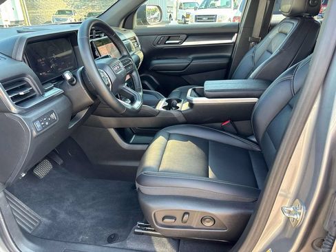 Used 2026 GMC Terrain Elevation w/ Elevation Premium Package AWD/4WD image 12