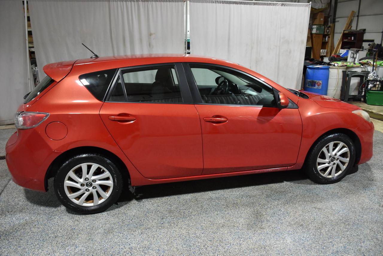 Used 2013 MAZDA MAZDA3 i Touring FWD image 7