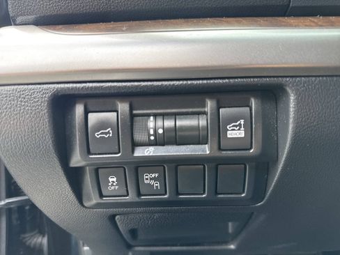 Used 2018 Subaru Outback 2.5i Limited w/ Popular Package #2 AWD/4WD image 36
