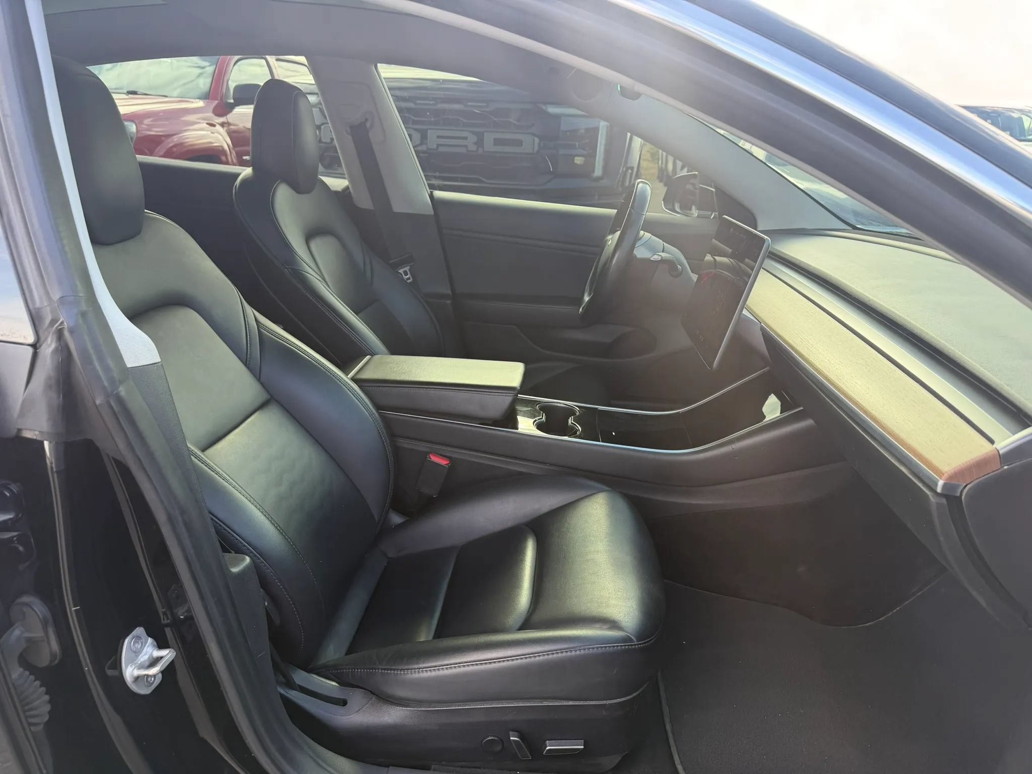 Used 2018 Tesla Model 3 Long Range AWD/4WD image 14
