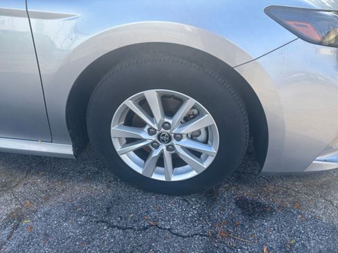 Used 2025 Toyota Camry LE image 28