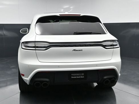 Used 2025 Porsche Macan AWD/4WD image 7