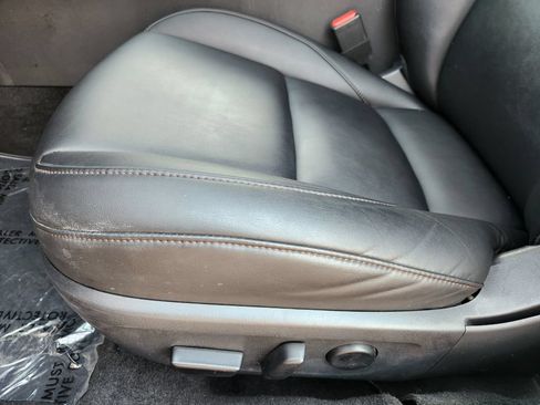 Used 2025 MAZDA MAZDA3 s FWD image 15