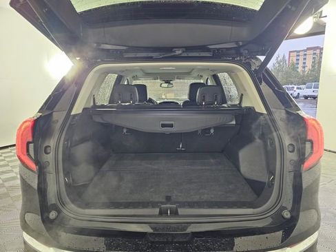 Used 2020 GMC Terrain Denali w/ Denali Premium Package image 19