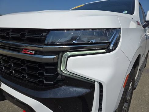 Used 2022 Chevrolet Suburban Z71 w/ Off-Road Capability Package AWD/4WD image 6