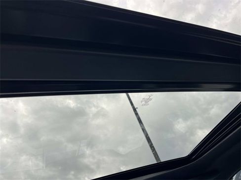 Used 2020 Ford F150 Raptor w/ Equipment Group 802A Luxury image 13