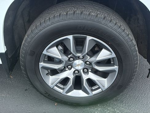 Used 2022 Chevrolet Silverado 1500 LT w/ All Star Edition Plus image 9