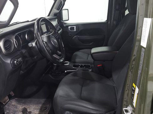 Used 2021 Jeep Wrangler Unlimited Sport AWD/4WD image 16