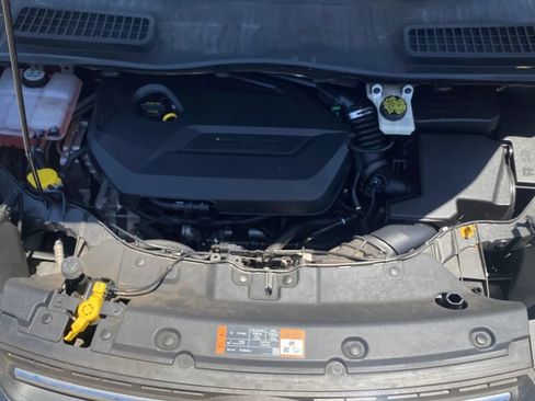 Used 2015 Ford Escape SE w/ Equipment Group 201A FWD image 22