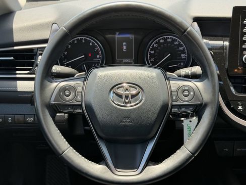 Used 2024 Toyota Camry SE FWD image 15