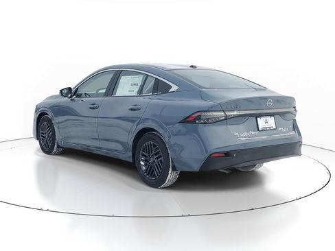 New 2026 Nissan Sentra SV image 3