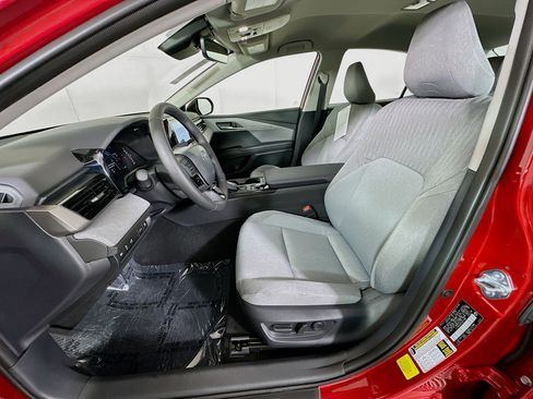 Used 2026 Toyota Camry LE w/ Convenience Package image 12