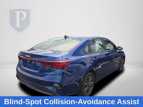 Used 2024 Kia Forte LXS w/ LXS Technology Package FWD image 6