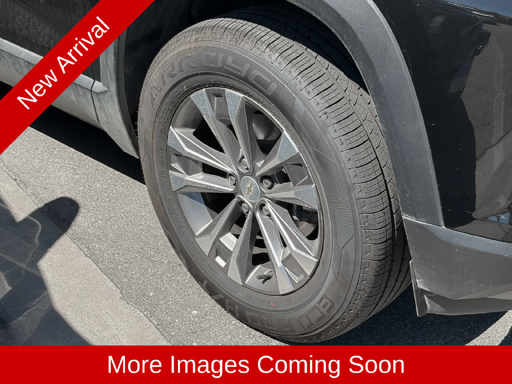 Used 2025 Chevrolet Equinox LT w/ Convenience Package II FWD image 8