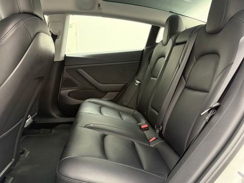 Used 2021 Tesla Model 3 Standard Range Plus image 25