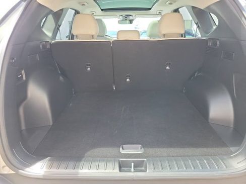 Certified 2023 Hyundai Tucson Limited AWD/4WD image 5
