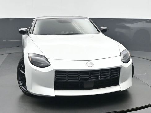 Used 2023 Nissan Z Performance w/ Floor Mat Package (L93) image 8