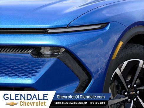 New 2026 Chevrolet Equinox EV LT image 10