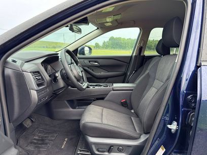 Used 2024 Nissan Rogue SV