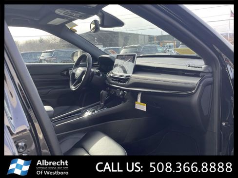 New 2026 Jeep Compass Limited w/ Sun, Sound & Navigation Group image 15