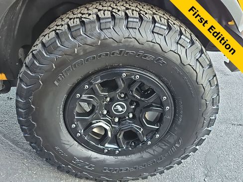 Used 2021 Ford Bronco First Edition image 12