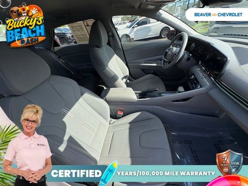 Used 2024 Hyundai Elantra SEL FWD image 25