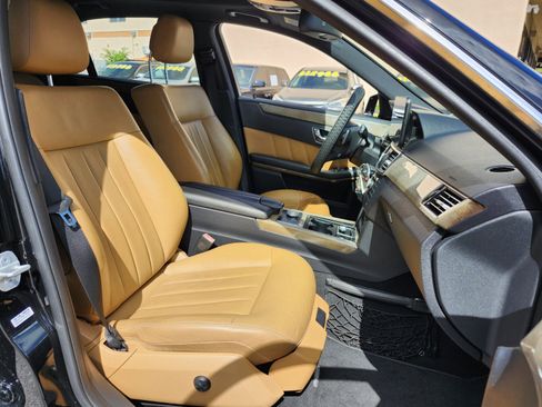 Used 2011 Mercedes-Benz E 350 Sedan image 14