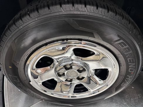 Used 2010 Honda Pilot LX image 25