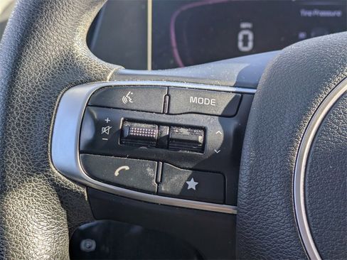 Used 2024 Kia Sportage LX image 23