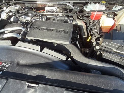 Used 2024 Chevrolet Silverado 3500 High Country w/ High Country Premium Package image 25