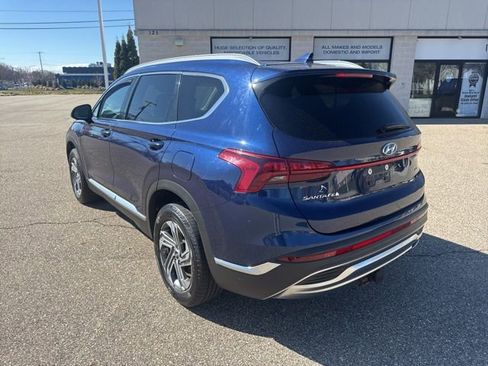 Used 2021 Hyundai Santa Fe SEL image 3