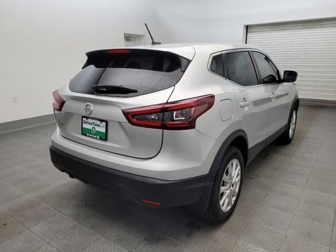 Used 2020 Nissan Rogue Sport S w/ Appearance Package FWD image 9