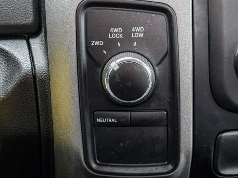 Used 2014 RAM 1500 Express image 18