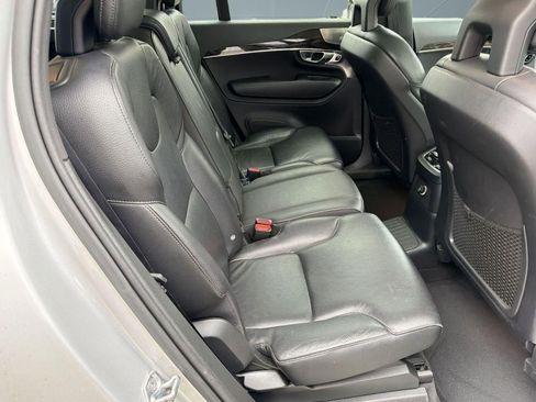 Used 2018 Volvo XC90 T8 Momentum w/ Convenience Package image 27
