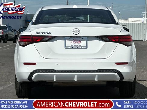 Used 2025 Nissan Sentra SV FWD image 5